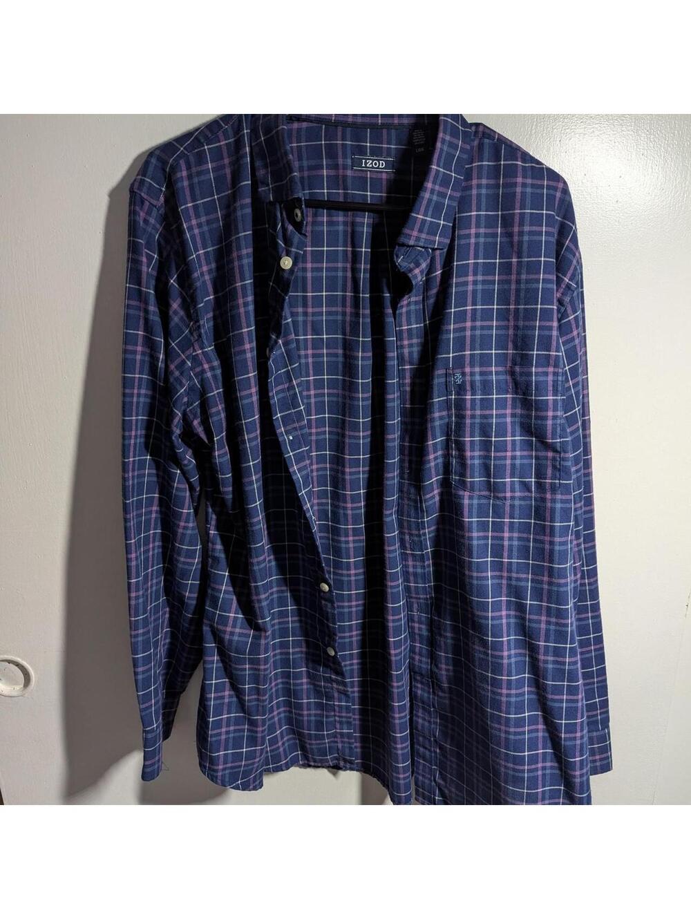 Izod Plaid Button-Up Shirt